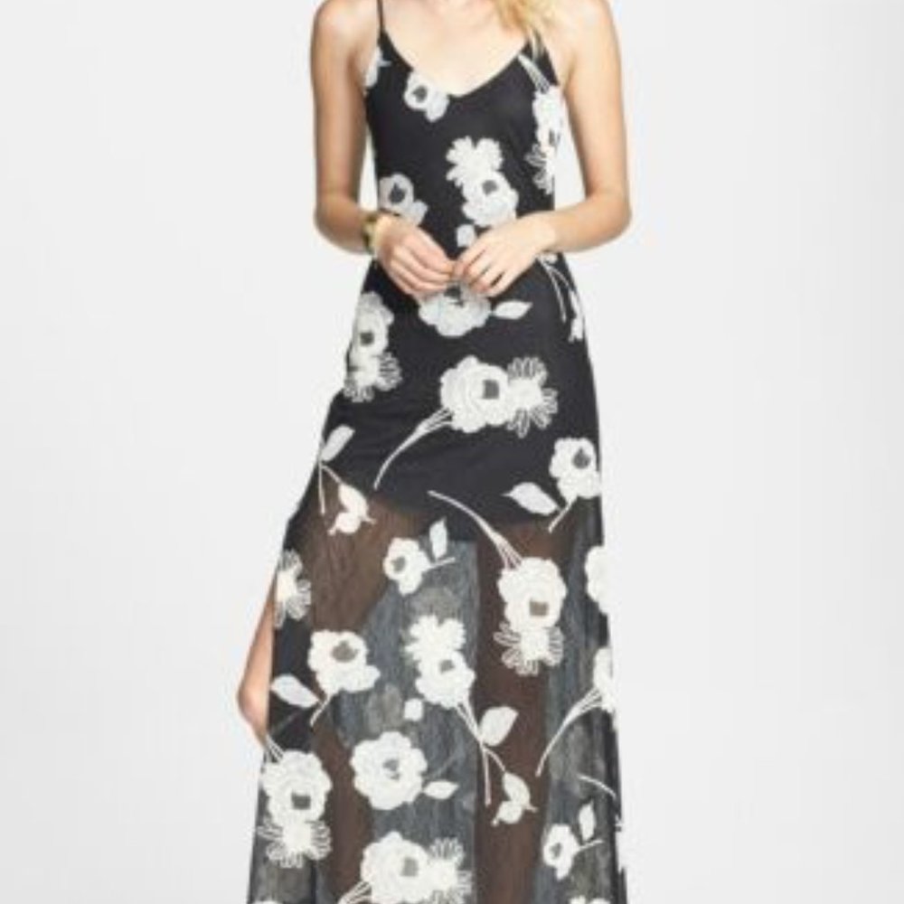 Astr Floral Appliqué Lace Maxi Dress Sz Medium